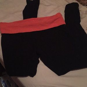 Mossimo Supply Co. Pants - Skinny yoga/ leggings Mossimo Supply Co. Pants - Skinny yoga/ leggings